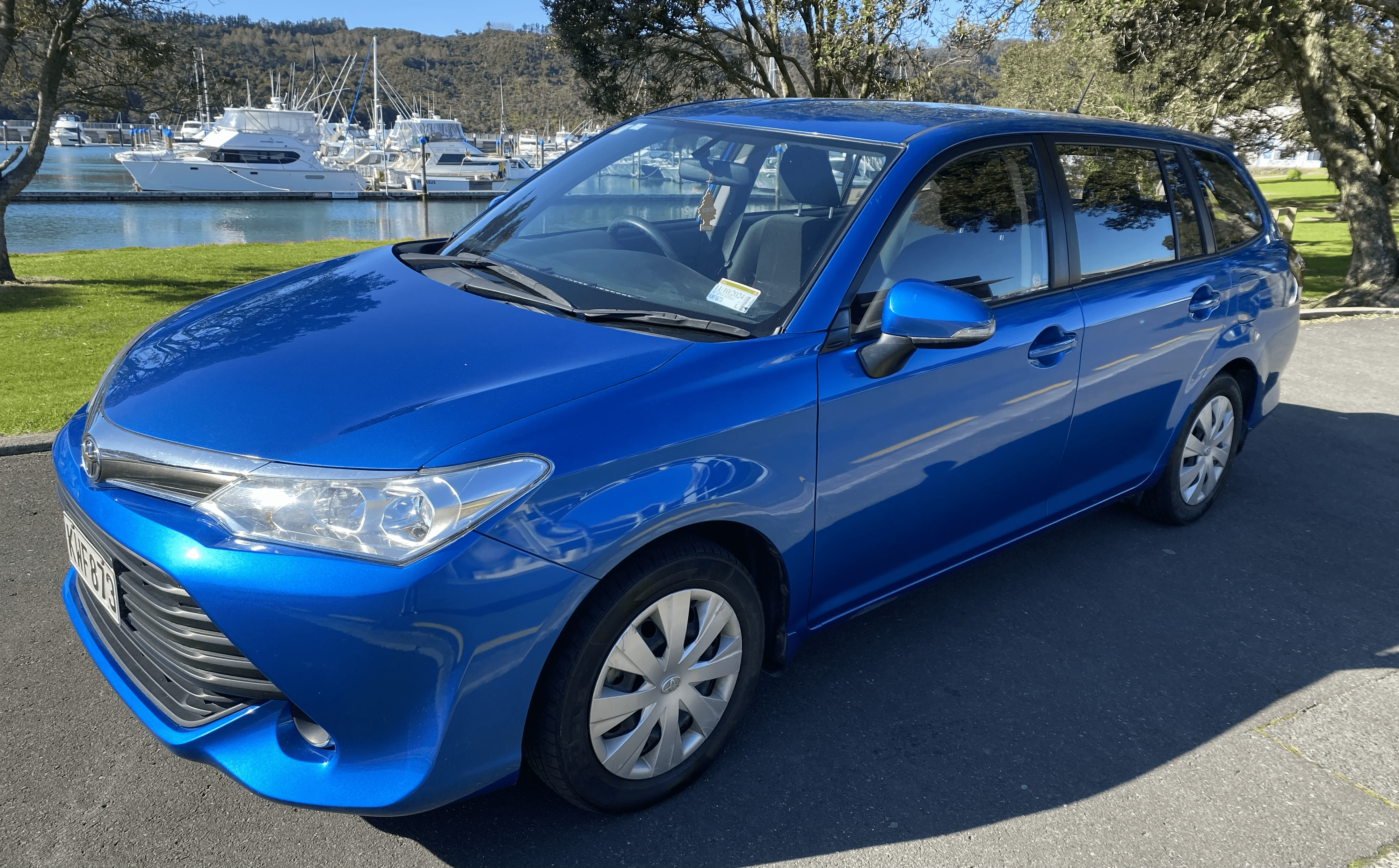 A 2017 4 door stationwagon offers so much space with access at the back via a fifth door. Tidy, reliable and versatile vehicle.